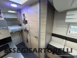 CHAUSSON TITANIUM 644 AUTOMATICO SEMINTEGRALE BASCULANTE E GARAGE 5P 12/2020 pieno