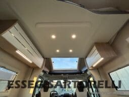 CHAUSSON TITANIUM 644 AUTOMATICO SEMINTEGRALE BASCULANTE E GARAGE 5P 12/2020 pieno
