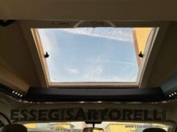CHAUSSON TITANIUM 644 AUTOMATICO SEMINTEGRALE BASCULANTE E GARAGE 5P 12/2020 pieno