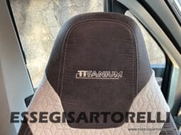 CHAUSSON TITANIUM 644 AUTOMATICO SEMINTEGRALE BASCULANTE E GARAGE 5P 12/2020 pieno