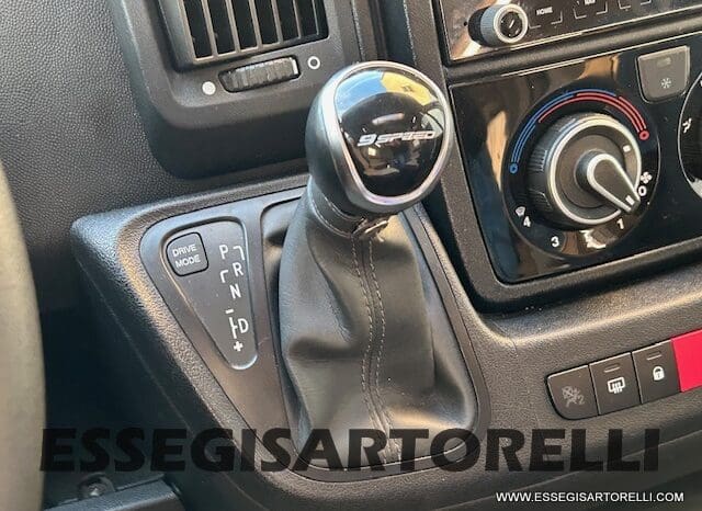 CHAUSSON TITANIUM 644 AUTOMATICO SEMINTEGRALE BASCULANTE E GARAGE 5P 12/2020 pieno
