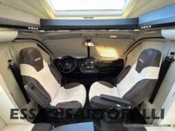 CHAUSSON TITANIUM 644 AUTOMATICO SEMINTEGRALE BASCULANTE E GARAGE 5P 12/2020 pieno