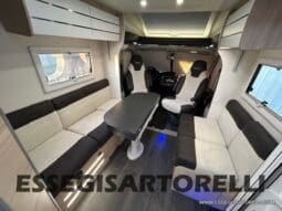 CHAUSSON TITANIUM 644 AUTOMATICO SEMINTEGRALE BASCULANTE E GARAGE 5P 12/2020 pieno