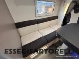 CHAUSSON TITANIUM 644 AUTOMATICO SEMINTEGRALE BASCULANTE E GARAGE 5P 12/2020 pieno