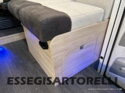 CHAUSSON TITANIUM 644 AUTOMATICO SEMINTEGRALE BASCULANTE E GARAGE 5P 12/2020 pieno