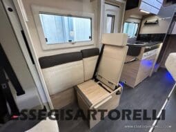 CHAUSSON TITANIUM 644 AUTOMATICO SEMINTEGRALE BASCULANTE E GARAGE 5P 12/2020 pieno