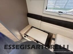 CHAUSSON TITANIUM 644 AUTOMATICO SEMINTEGRALE BASCULANTE E GARAGE 5P 12/2020 pieno