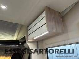 CHAUSSON TITANIUM 644 AUTOMATICO SEMINTEGRALE BASCULANTE E GARAGE 5P 12/2020 pieno