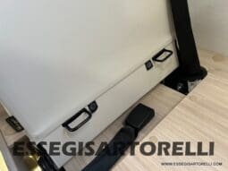 CHAUSSON TITANIUM 644 AUTOMATICO SEMINTEGRALE BASCULANTE E GARAGE 5P 12/2020 pieno