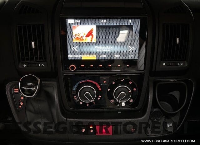 CHAUSSON TITANIUM 644 AUTOMATICO SEMINTEGRALE BASCULANTE E GARAGE 5P 12/2020 pieno
