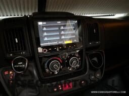 CHAUSSON TITANIUM 644 AUTOMATICO SEMINTEGRALE BASCULANTE E GARAGE 5P 12/2020 pieno