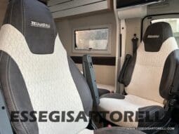 CHAUSSON TITANIUM 644 AUTOMATICO SEMINTEGRALE BASCULANTE E GARAGE 5P 12/2020 pieno
