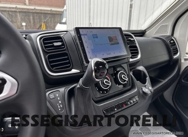 CHAUSSON SPORTLINE V 690 MY 2026 AUTOMATICO SERIE VAN 636 CM MAXI MATRIMONIALE ELETTRICO BASCULANTE pieno