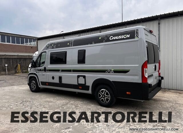 CHAUSSON SPORTLINE V 690 MY 2026 AUTOMATICO SERIE VAN 636 CM MAXI MATRIMONIALE ELETTRICO BASCULANTE pieno