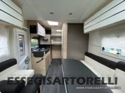 CHAUSSON TITANIUM 644 AUTOMATICO SEMINTEGRALE BASCULANTE E GARAGE 5P 12/2020 pieno