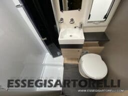 CHAUSSON TITANIUM 644 AUTOMATICO SEMINTEGRALE BASCULANTE E GARAGE 5P 12/2020 pieno