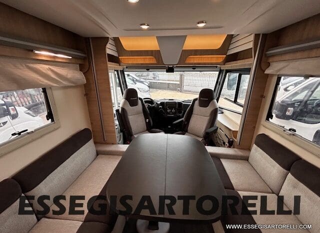CHAUSSON EXALTIS 7020 MOTOROME 5 POSTI 08/2022 KM 30.521 FULL pieno
