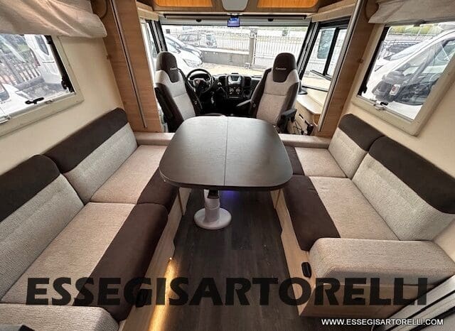 CHAUSSON EXALTIS 7020 MOTOROME 5 POSTI 08/2022 KM 30.521 FULL pieno