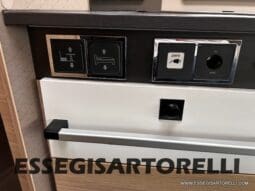 CHAUSSON EXALTIS 7020 MOTOROME 5 POSTI 08/2022 KM 30.521 FULL pieno