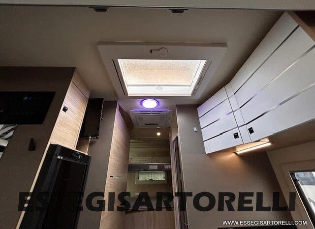 CHAUSSON EXALTIS 7020 MOTOROME 5 POSTI 08/2022 KM 30.521 FULL pieno