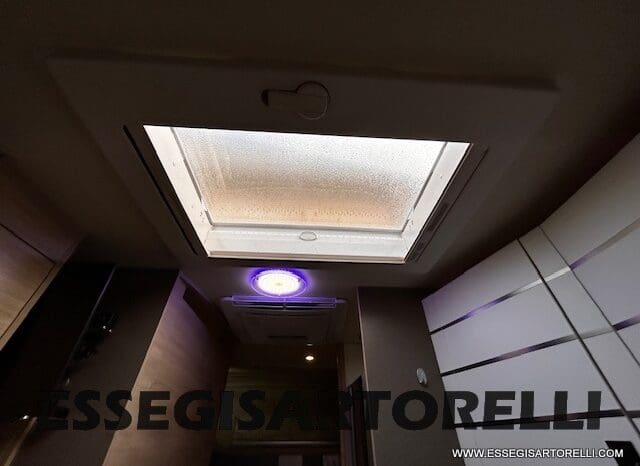 CHAUSSON EXALTIS 7020 MOTOROME 5 POSTI 08/2022 KM 30.521 FULL pieno