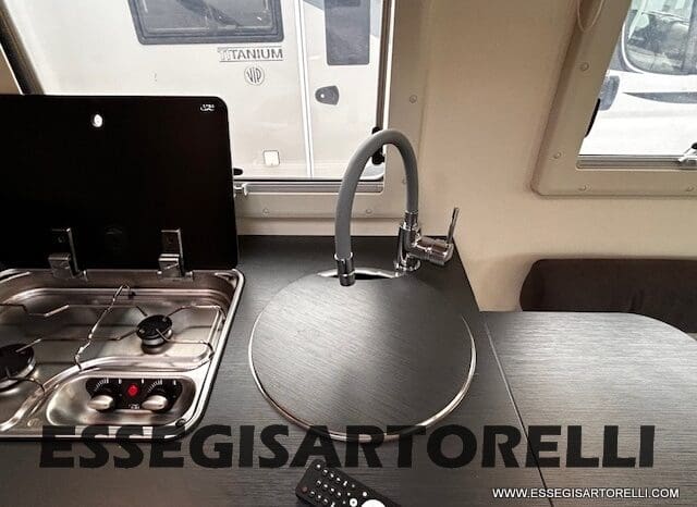 CHAUSSON EXALTIS 7020 MOTOROME 5 POSTI 08/2022 KM 30.521 FULL pieno