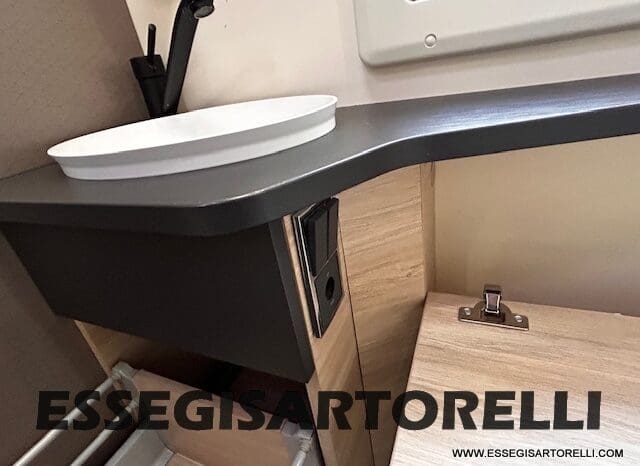 CHAUSSON EXALTIS 7020 MOTOROME 5 POSTI 08/2022 KM 30.521 FULL pieno