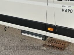 CHAUSSON SPORTLINE V 690 MY 2026 AUTOMATICO SERIE VAN 636 CM MAXI MATRIMONIALE ELETTRICO BASCULANTE pieno
