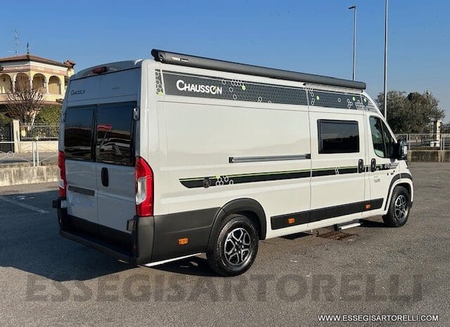 CHAUSSON SPORTLINE V 690 MY 2026 AUTOMATICO SERIE VAN 636 CM MAXI MATRIMONIALE ELETTRICO BASCULANTE pieno