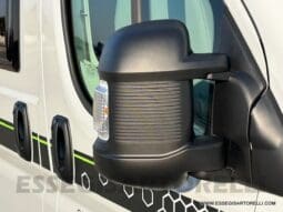 CHAUSSON SPORTLINE V 690 MY 2026 AUTOMATICO SERIE VAN 636 CM MAXI MATRIMONIALE ELETTRICO BASCULANTE pieno