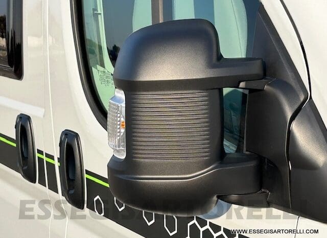 CHAUSSON SPORTLINE V 690 MY 2026 AUTOMATICO SERIE VAN 636 CM MAXI MATRIMONIALE ELETTRICO BASCULANTE pieno