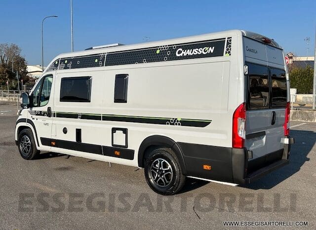 CHAUSSON SPORTLINE V 690 MY 2026 AUTOMATICO SERIE VAN 636 CM MAXI MATRIMONIALE ELETTRICO BASCULANTE pieno