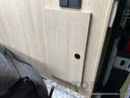 CHAUSSON SPORTLINE V 690 MY 2026 AUTOMATICO SERIE VAN 636 CM MAXI MATRIMONIALE ELETTRICO BASCULANTE pieno