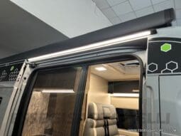 CHAUSSON SPORTLINE V 690 MY 2026 AUTOMATICO SERIE VAN 636 CM MAXI MATRIMONIALE ELETTRICO BASCULANTE pieno