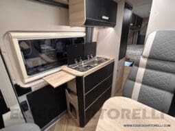 CHAUSSON SPORTLINE V 690 MY 2026 AUTOMATICO SERIE VAN 636 CM MAXI MATRIMONIALE ELETTRICO BASCULANTE pieno