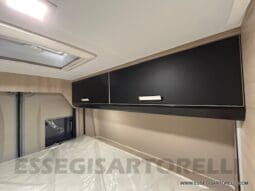 CHAUSSON SPORTLINE V 690 MY 2026 AUTOMATICO SERIE VAN 636 CM MAXI MATRIMONIALE ELETTRICO BASCULANTE pieno