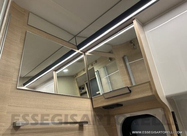 CHAUSSON SPORTLINE V 690 MY 2026 AUTOMATICO SERIE VAN 636 CM MAXI MATRIMONIALE ELETTRICO BASCULANTE pieno