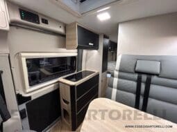 CHAUSSON SPORTLINE V 690 MY 2026 AUTOMATICO SERIE VAN 636 CM MAXI MATRIMONIALE ELETTRICO BASCULANTE pieno