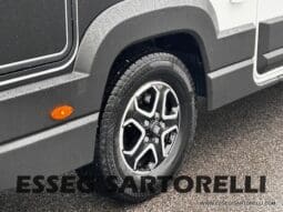 CHAUSSON NEW X 650 MY ’26 AUTOMATICO GARAGE E BASCULANTE (636 x 210 cm) pieno