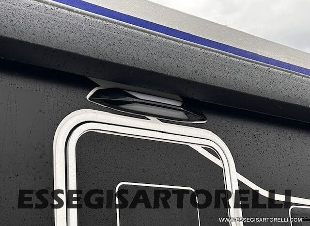 CHAUSSON NEW X 650 MY ’26 AUTOMATICO GARAGE E BASCULANTE (636 x 210 cm) pieno
