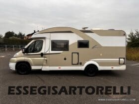 BURSTNER IXEO 666 SEMINTEGRALE BASCULANTE 2009 674 cm DOPPIO CLIMA