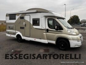 BURSTNER IXEO 666 SEMINTEGRALE BASCULANTE 2009 674 cm DOPPIO CLIMA