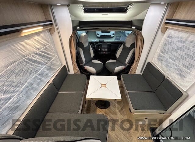 CHAUSSON NEW 724 ETAPE LINE 2025 SMART GARAGE BASCULANTE 5 POSTI OMOLOGATI pieno