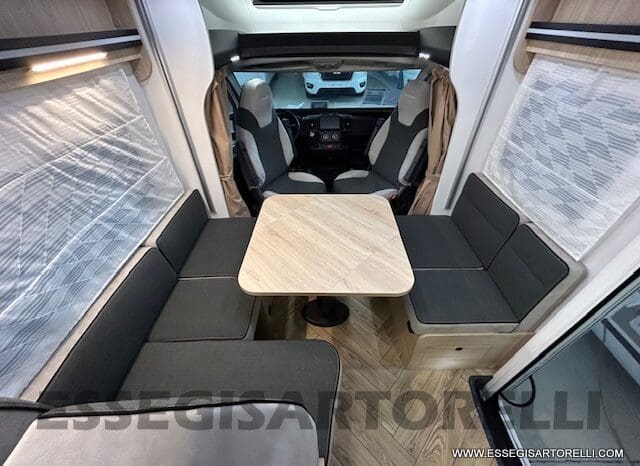 CHAUSSON NEW 724 ETAPE LINE 2025 SMART GARAGE BASCULANTE 5 POSTI OMOLOGATI pieno