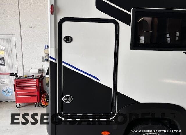 CHAUSSON NEW X 650 MY ’26 AUTOMATICO GARAGE E BASCULANTE (636 x 210 cm) pieno