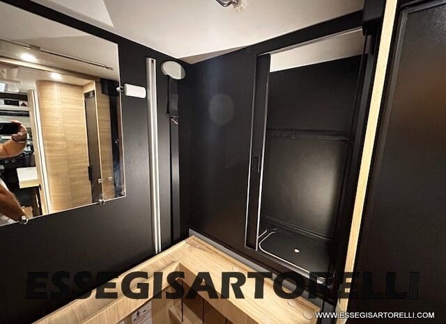 CHAUSSON NEW X 650 MY ’26 AUTOMATICO GARAGE E BASCULANTE (636 x 210 cm) pieno