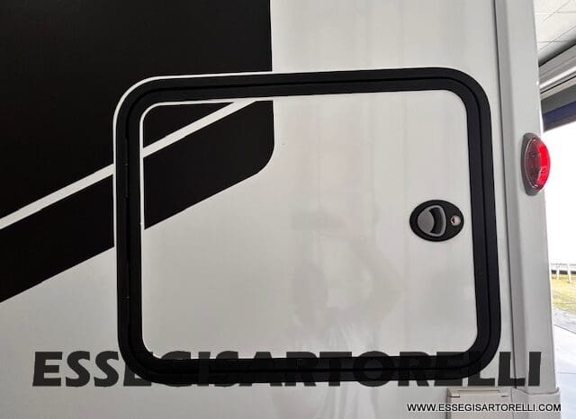 CHAUSSON NEW X 650 MY ’26 AUTOMATICO GARAGE E BASCULANTE (636 x 210 cm) pieno