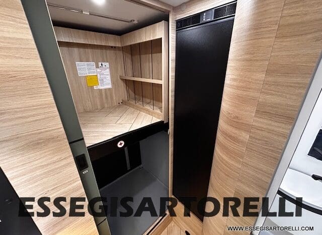 CHAUSSON NEW X 650 MY ’26 AUTOMATICO GARAGE E BASCULANTE (636 x 210 cm) pieno