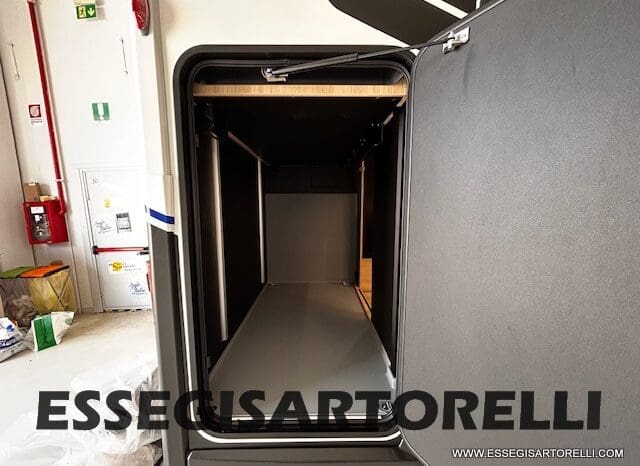 CHAUSSON NEW X 650 MY ’26 AUTOMATICO GARAGE E BASCULANTE (636 x 210 cm) pieno