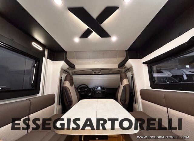 CHAUSSON NEW X 650 MY ’26 AUTOMATICO GARAGE E BASCULANTE (636 x 210 cm) pieno